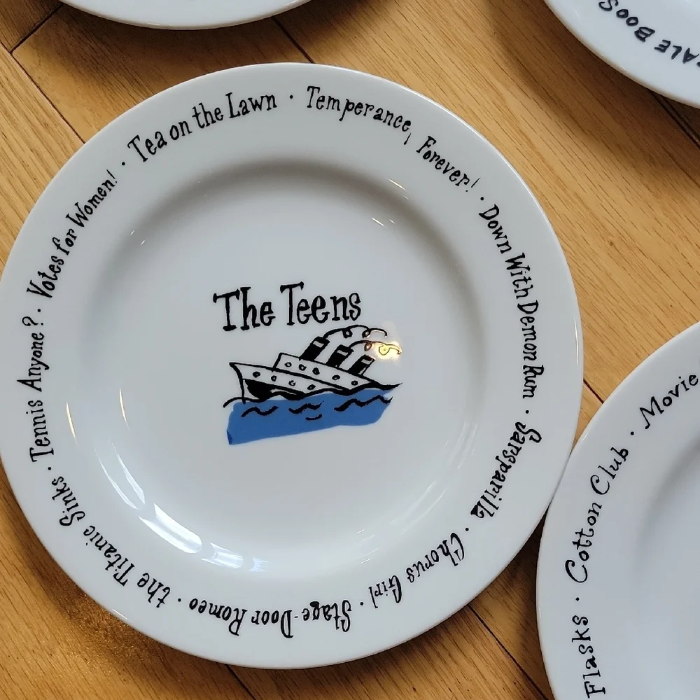Pottery Barn Decade Plates Set Of 7 White and Black Salad Plates